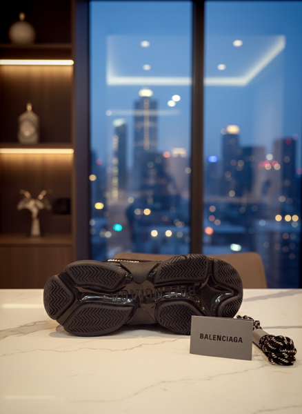 Balenciaga Triple X marimea 40