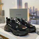 Balenciaga Triple X marimea 40